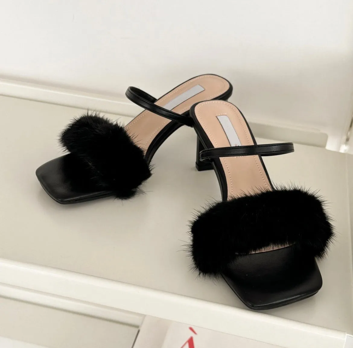 [ Pre-order ] Mink Fur Mule(6cm)