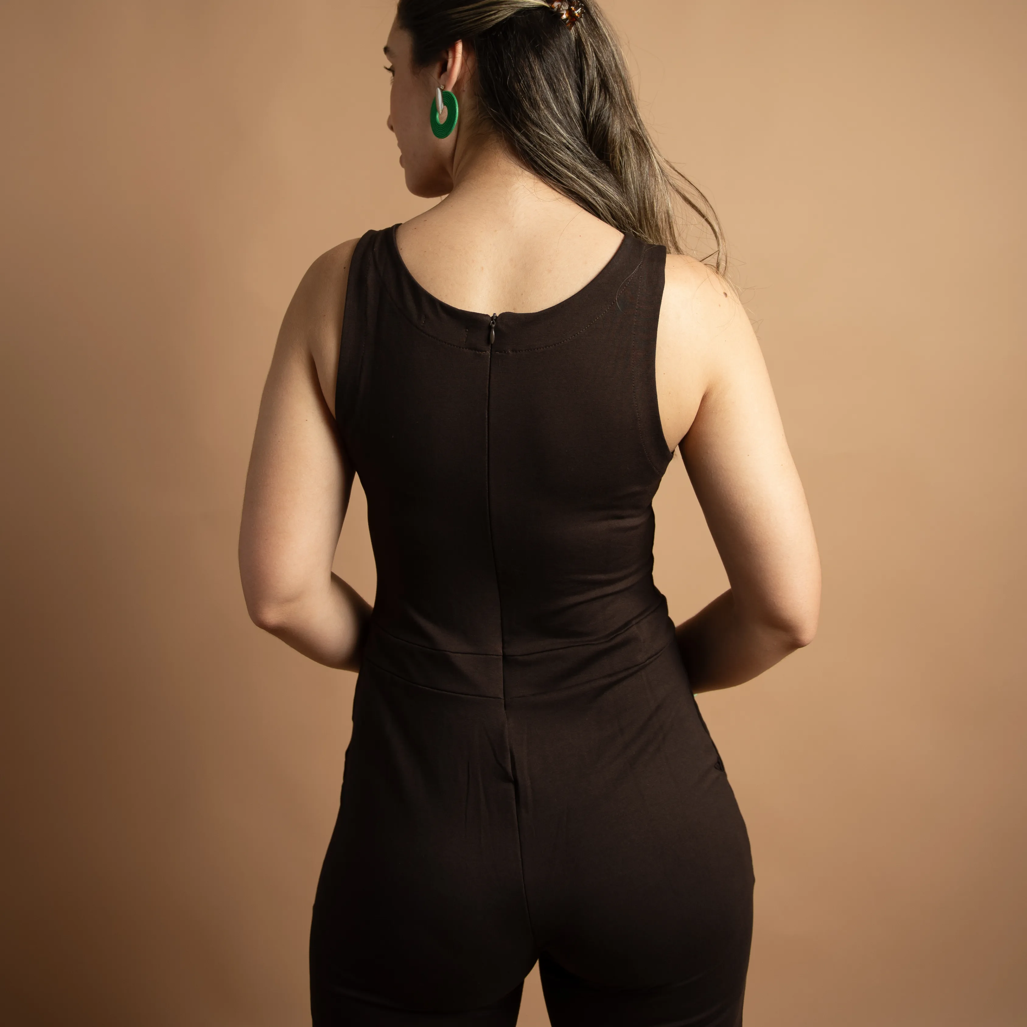 Angel - Sleeveless Fitted Jumpsuit with Pockets