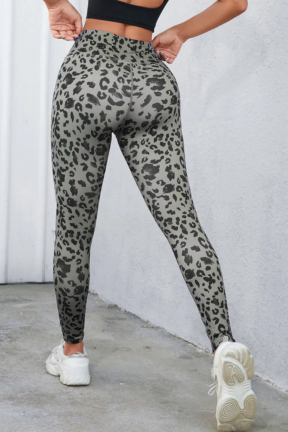 *APP EXCLUSIVE* Leopard Print Wide Waistband Leggings