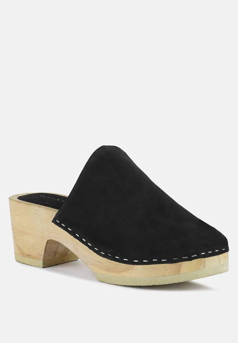 Darcie Suede Clogs