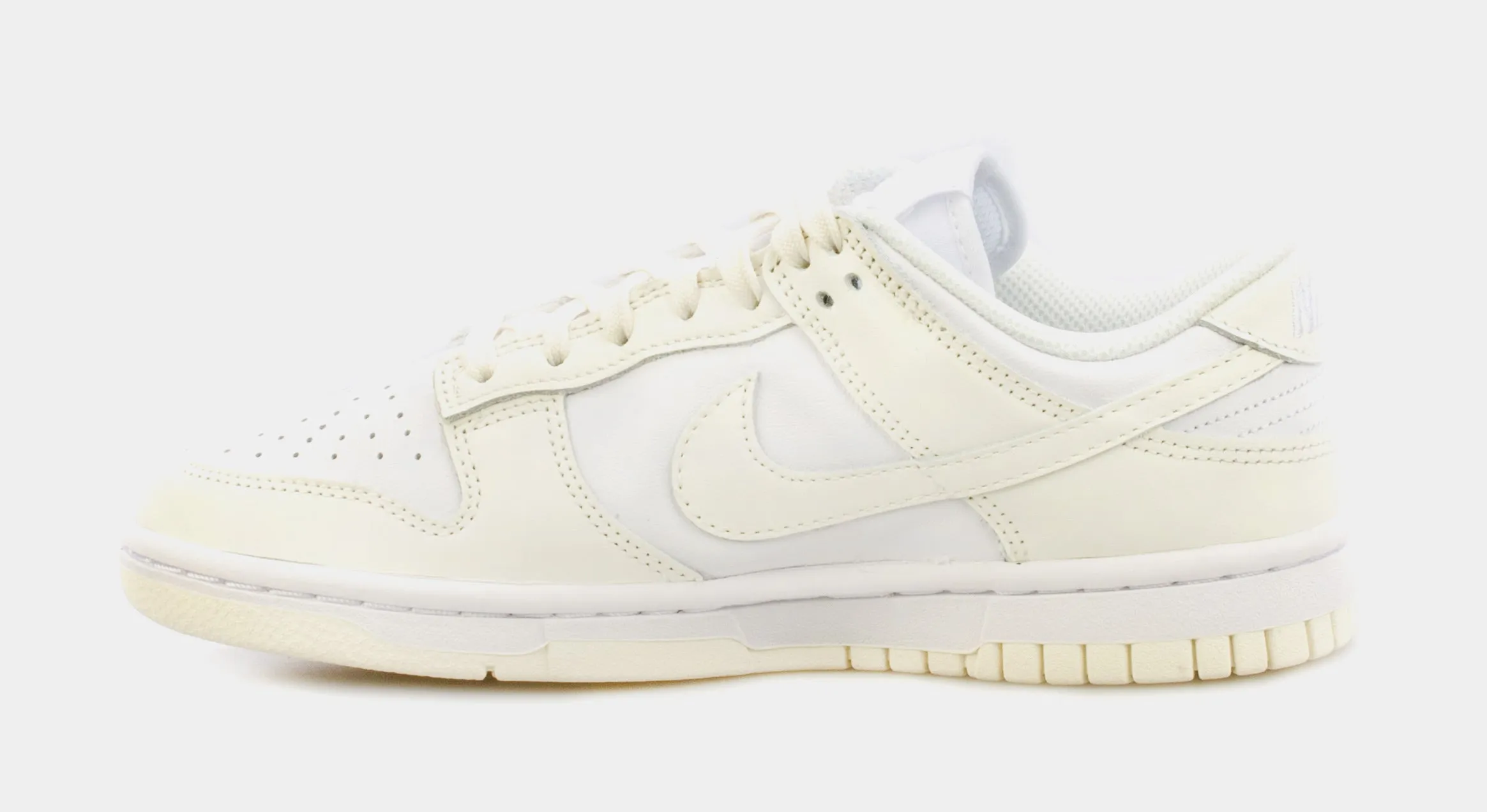 Dunk Low White Sail Womens Lifestyle Shoes (White/Beige)