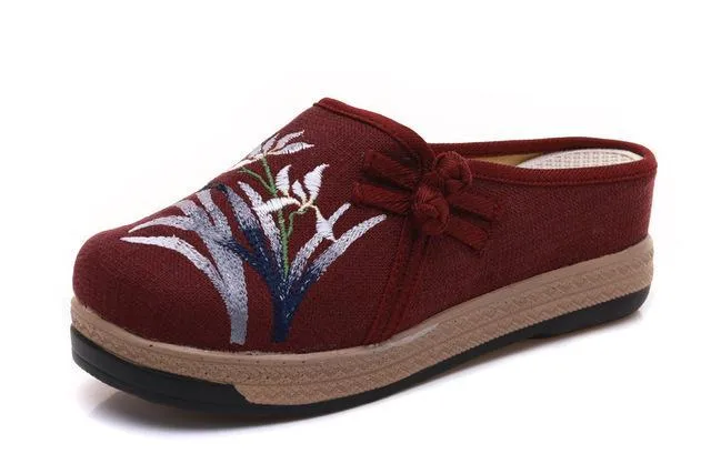 Handmade Embroidered Linen Flat Mule Slippers