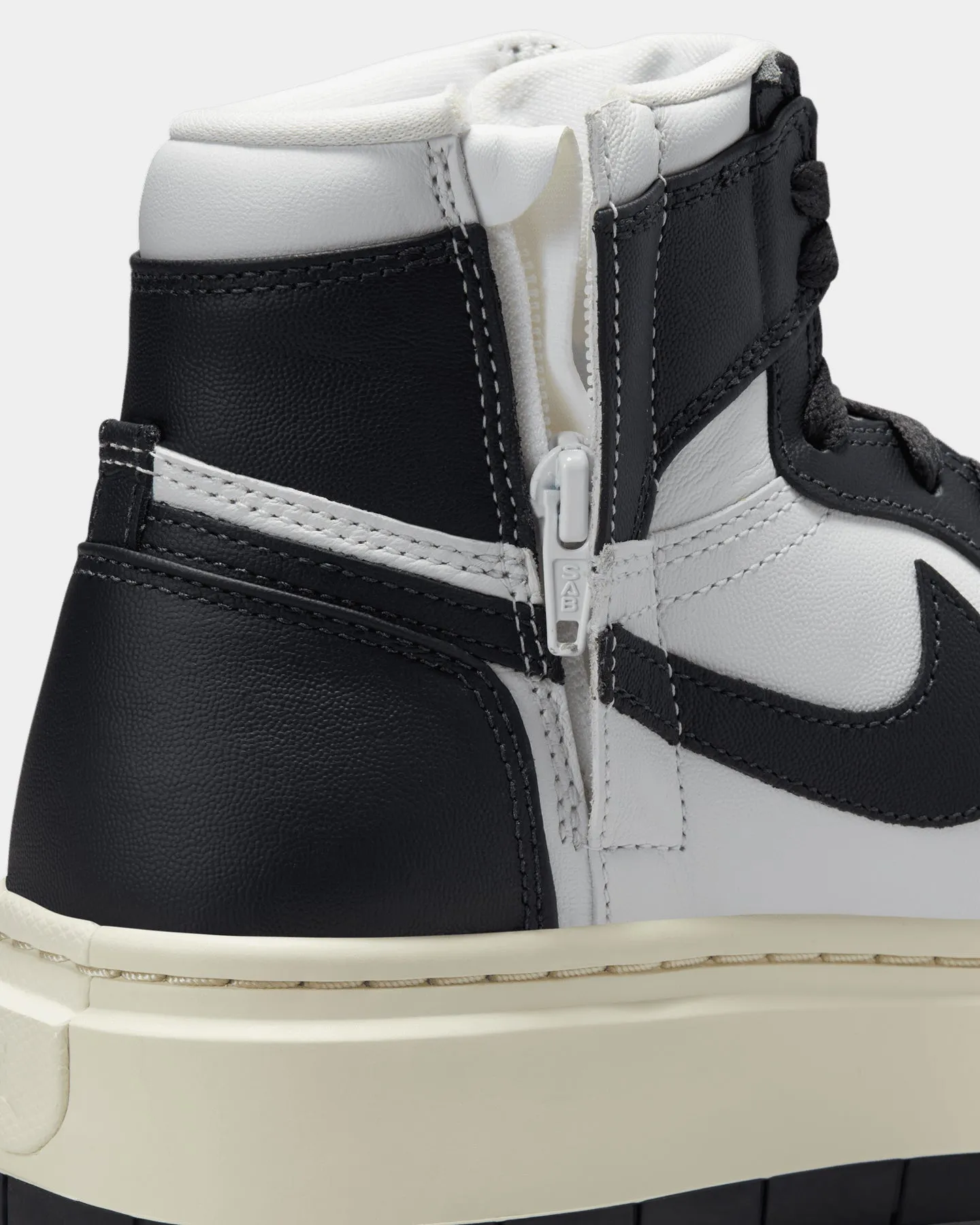 Jordan Women's Air Jordan 1 Elevate Mid Summit White/Black