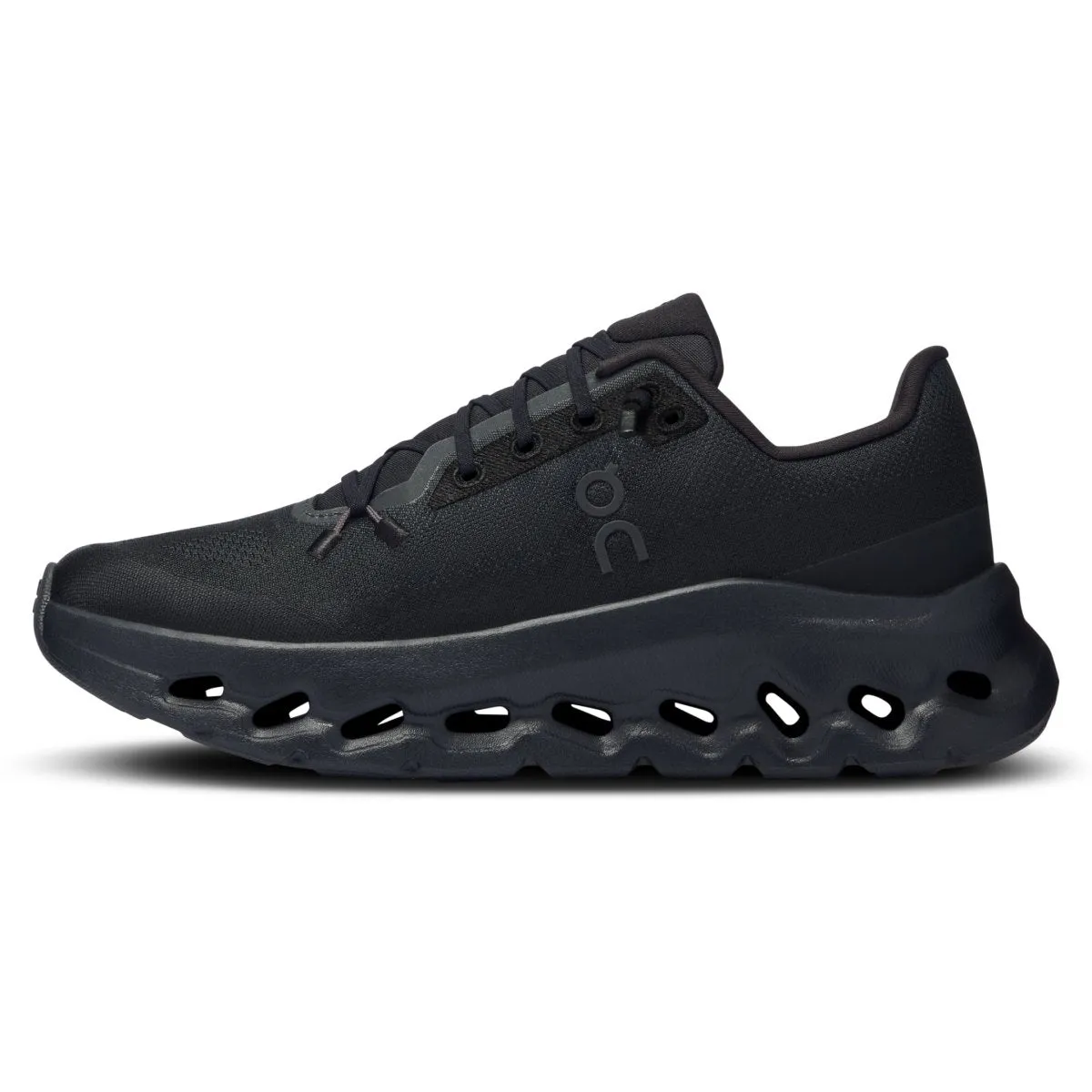 On Running Women's Cloudtilt Eclipse/Black