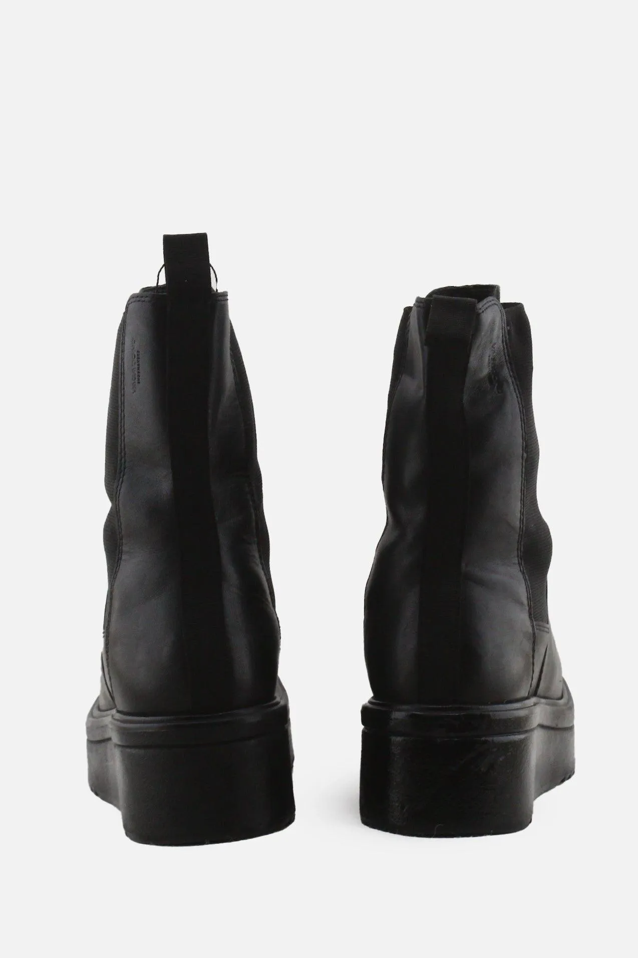 Vagabond Stretchable Chelsea Ankle Boots | 100% Authentic Leather