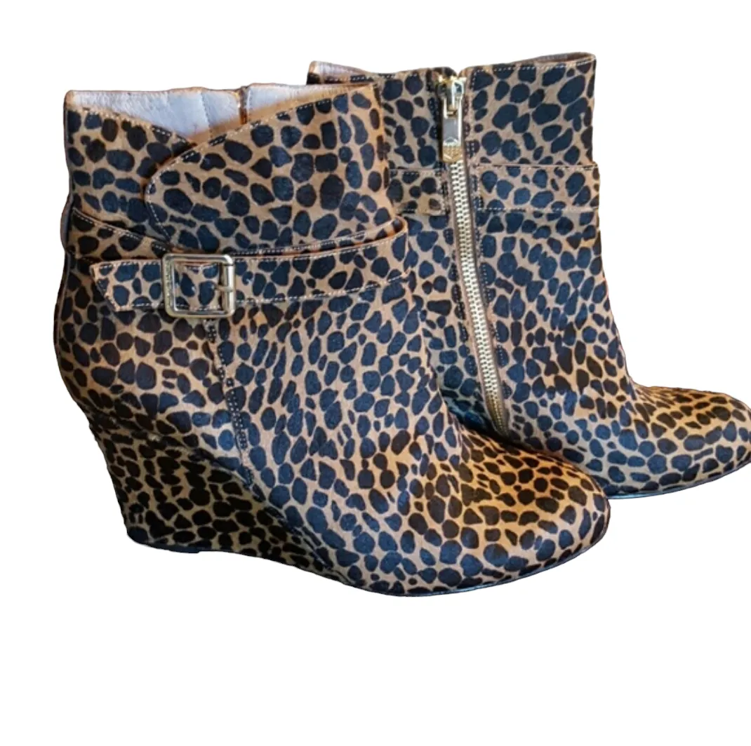 Vince Camuto cheetah calf hair wedge ankle boots sz. 10