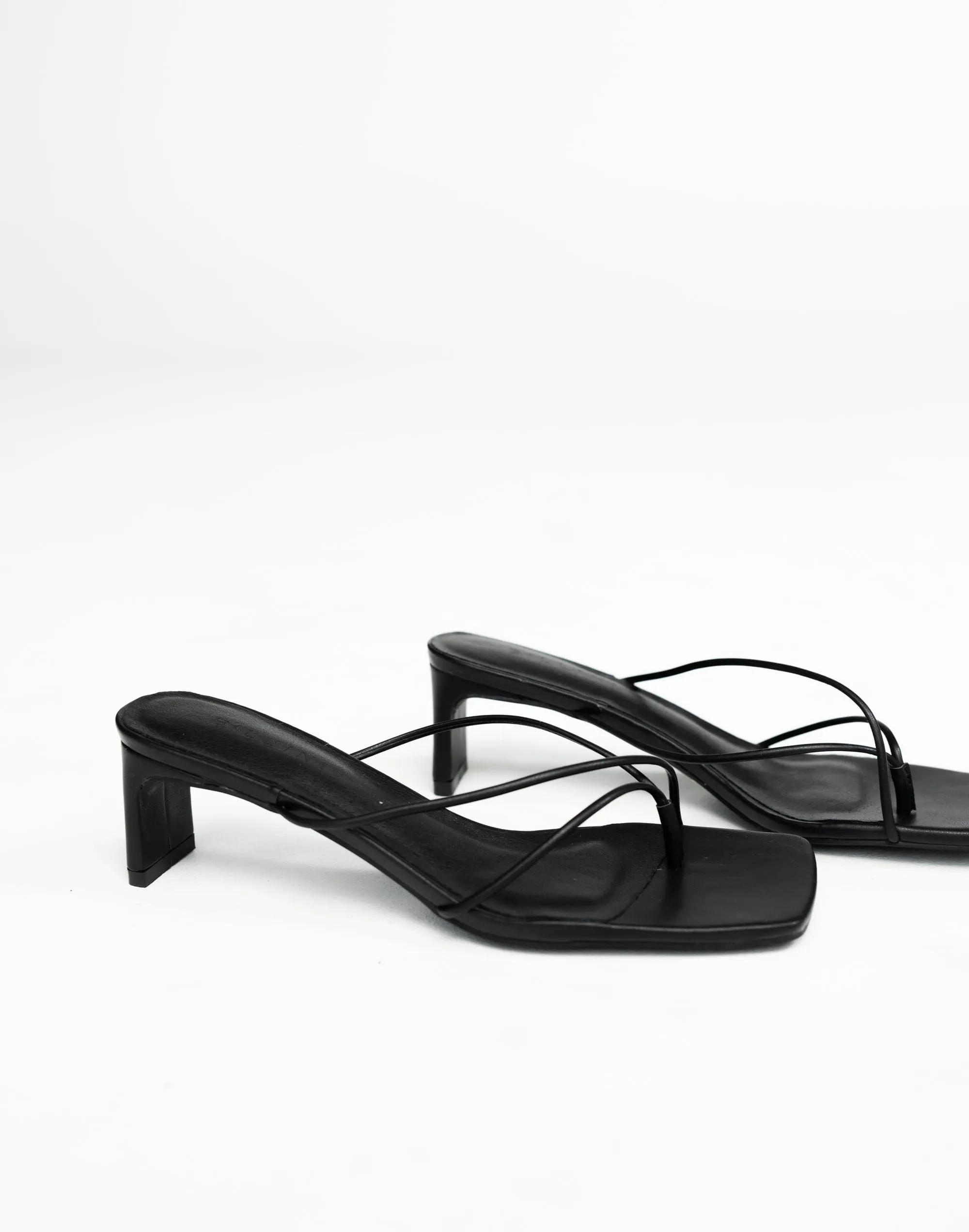 Yoshi Heels (Black) - By Billini